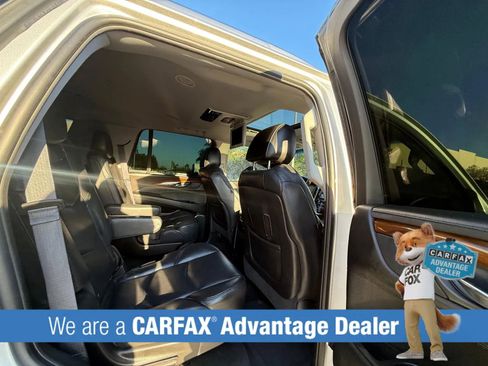 Used 2016 Cadillac Escalade Premium RWD image 29