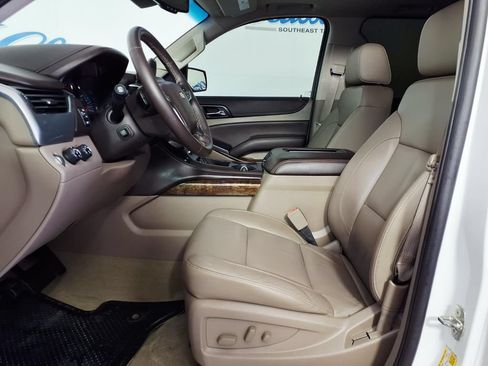 Used 2016 Chevrolet Suburban LT AWD/4WD image 5