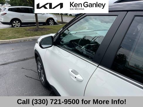 Certified 2024 Kia Seltos S AWD/4WD image 23