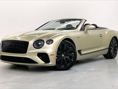 Used 2024 Bentley Continental GT V8 image 3