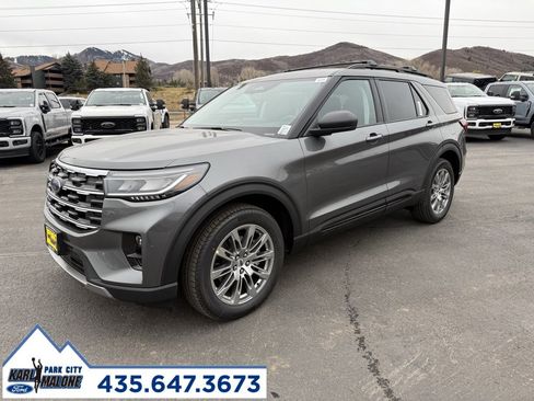 New 2026 Ford Explorer Active w/ Active Comfort Package image 2