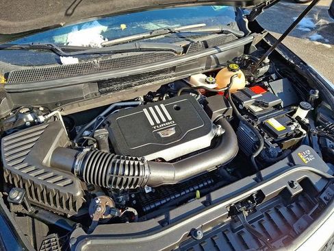 Certified 2022 Cadillac XT5 Premium Luxury image 32