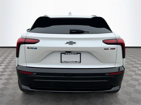 Used 2025 Chevrolet Blazer EV RS image 6