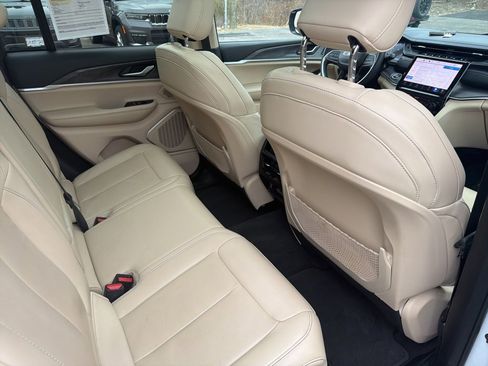 Certified 2022 Jeep Grand Cherokee Limited image 26