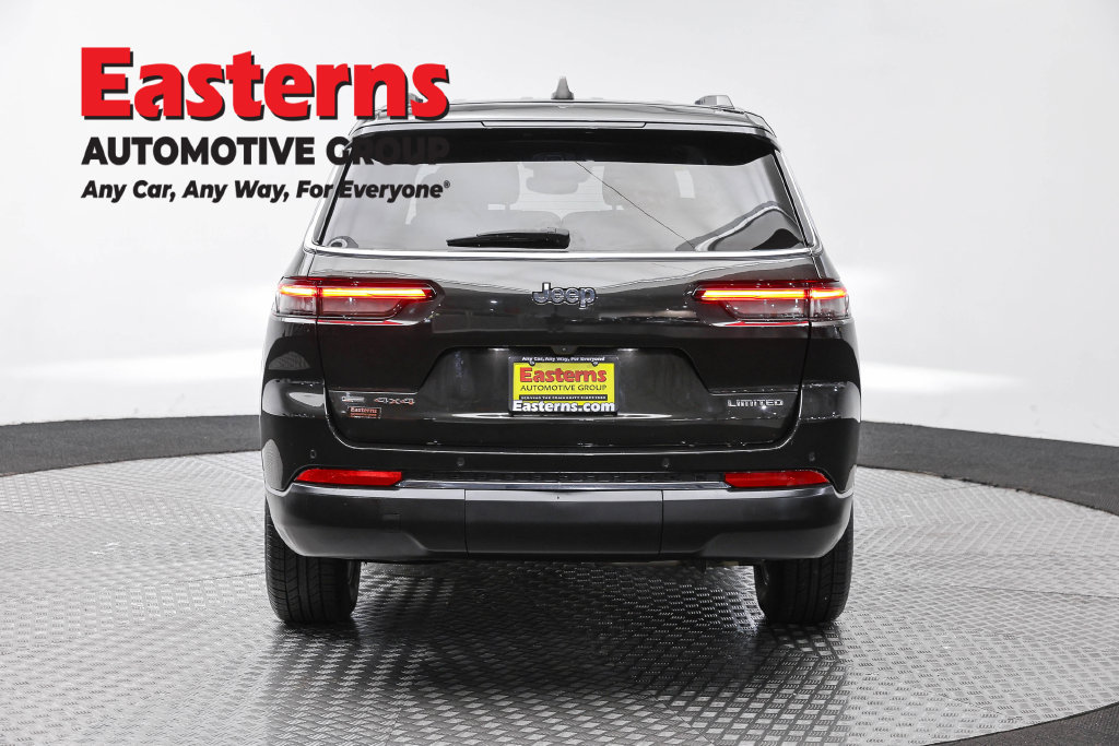 Used 2023 Jeep Grand Cherokee L Limited AWD/4WD image 7
