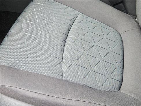 New 2025 Toyota RAV4 XLE image 4