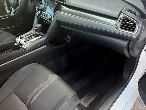 Used 2019 Honda Civic EX image 40