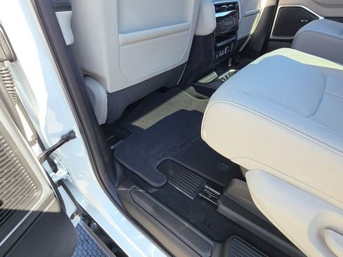 New 2026 Jeep Grand Wagoneer 4WD image 21