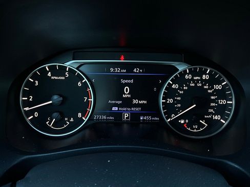 Used 2025 Nissan Altima 2.5 SV image 36