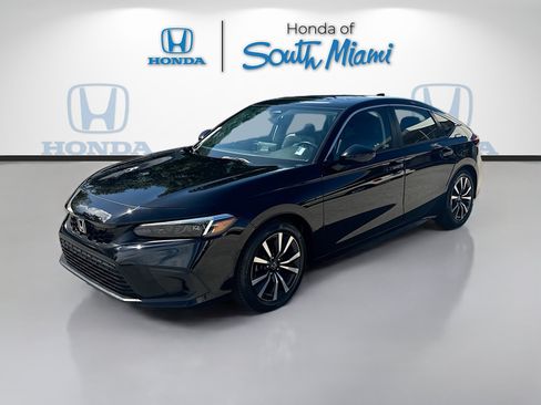 Certified 2024 Honda Civic EX-L image 3