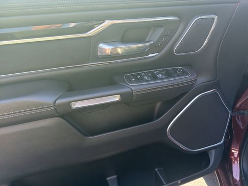 Used 2021 RAM 1500 Laramie w/ Sport Appearance Package image 19
