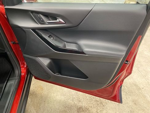 New 2026 Chevrolet Equinox LT w/ Convenience Package II image 25