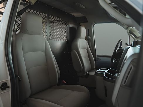 Used 2013 Ford E-150 and Econoline 150 w/ PWR Group RWD image 14