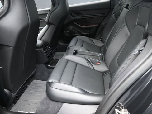 Certified 2020 Porsche Taycan Turbo image 22