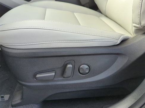 New 2025 Kia Telluride S image 23