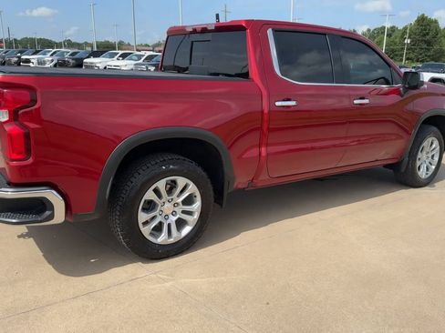 Used 2025 Chevrolet Silverado 1500 LTZ w/ LTZ Premium Package AWD/4WD image 9
