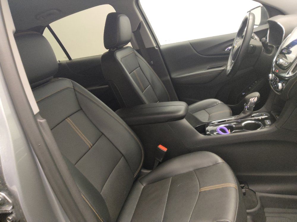 Used 2023 Chevrolet Equinox Premier AWD/4WD image 21
