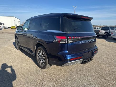 Used 2025 INFINITI QX80 Sensory image 2