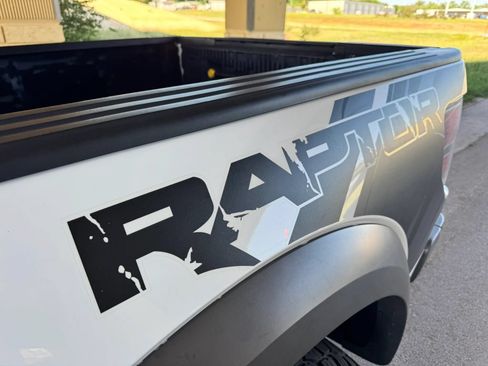 Used 2013 Ford F150 Raptor w/ Luxury Equipment Group AWD/4WD image 23