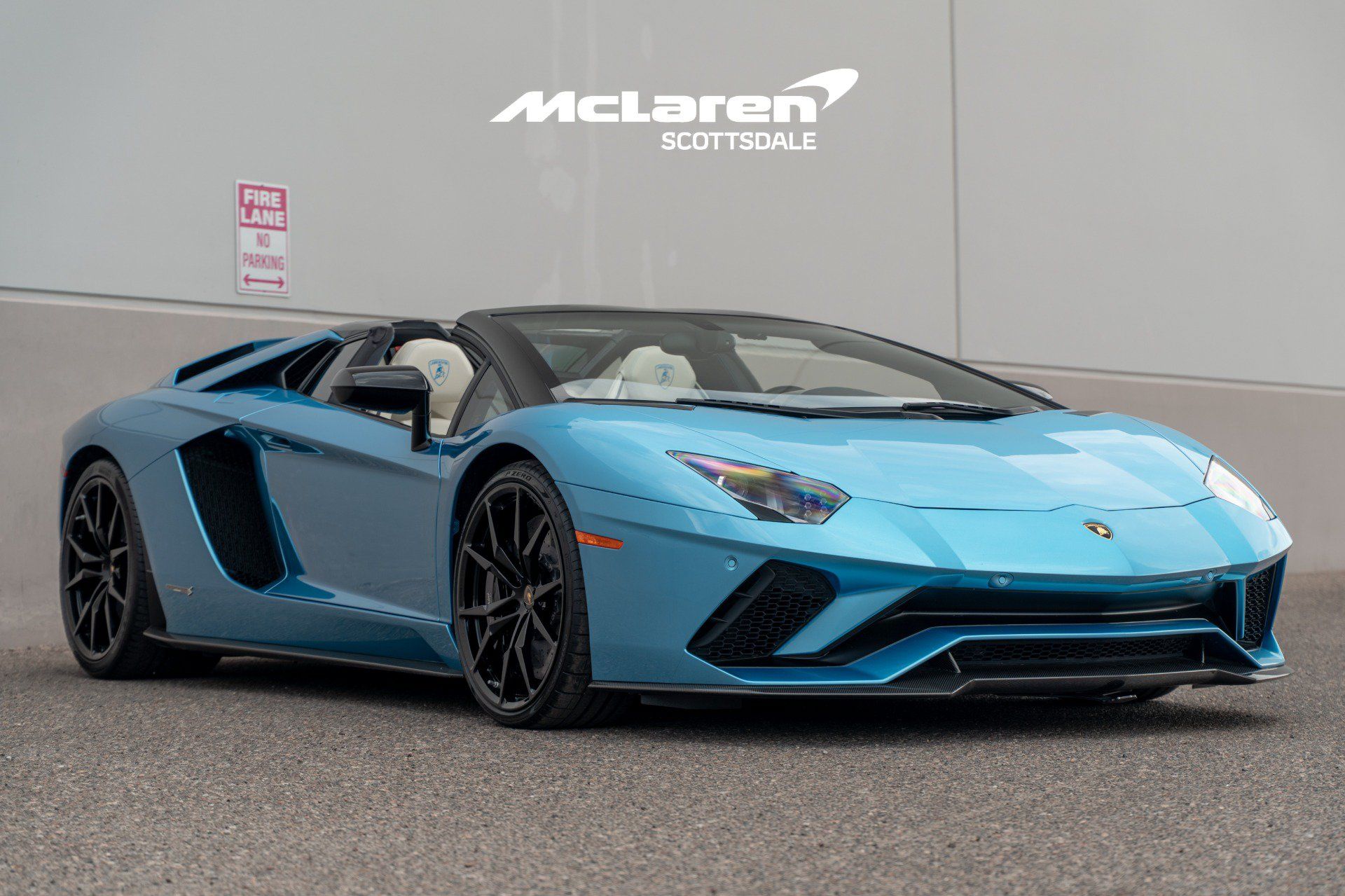Used 2019 Lamborghini Aventador S AWD/4WD image 9