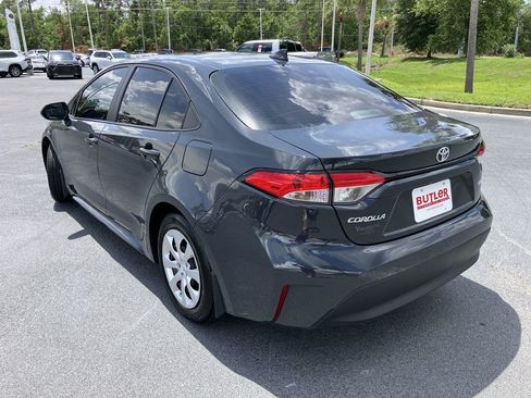 Certified 2025 Toyota Corolla LE FWD image 3