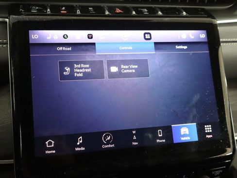 Used 2023 Jeep Grand Cherokee L Limited w/ Black Appearance Package image 36