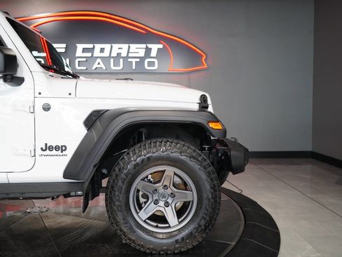 Used 2024 Jeep Wrangler Sport image 42