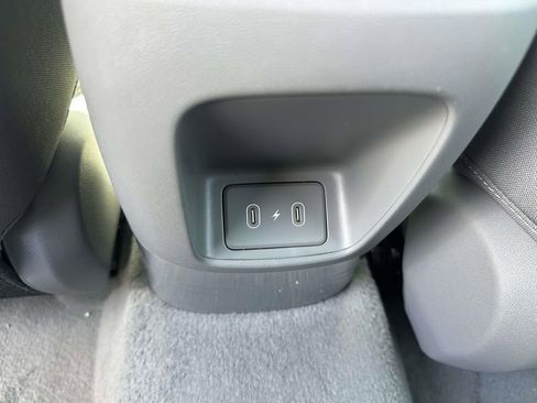 New 2026 Hyundai Elantra Blue image 11