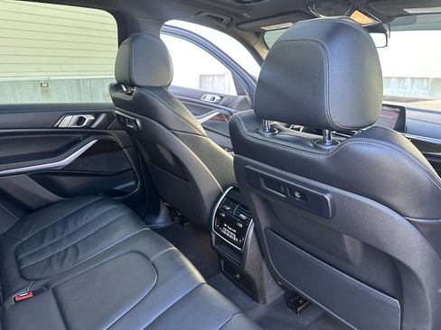 Used 2019 BMW X5 xDrive40i w/ Premium Package 2 image 21
