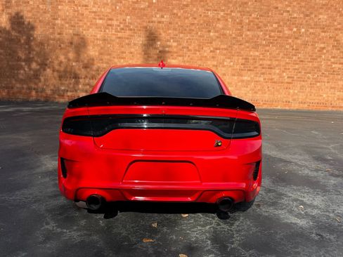 Used 2019 Dodge Charger Scat Pack image 8