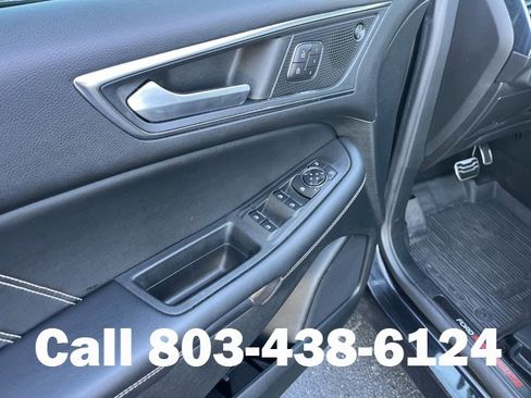 Used 2022 Ford Edge ST w/ Equipment Group 401A image 8