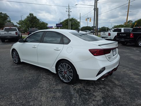Used 2023 Kia Forte GT FWD image 7