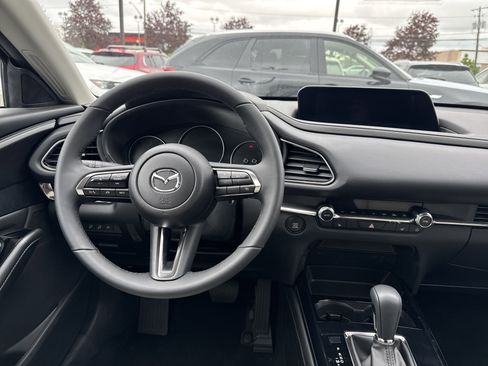 New 2025 MAZDA CX-30 AWD 2.5 S w/ Preferred Package image 13