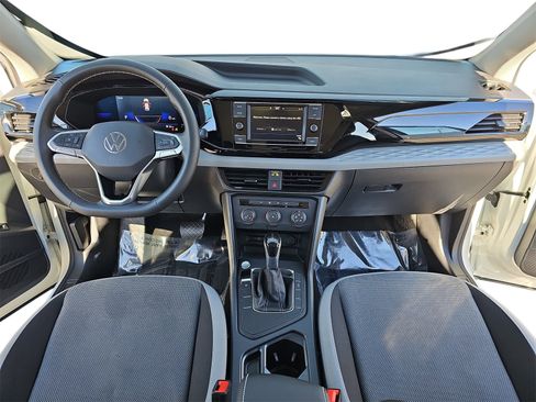 Used 2022 Volkswagen Taos S w/ IQ Drive S Package image 9