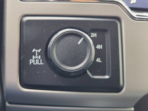 Used 2022 Ford F250 Lariat w/ Lariat Value Package AWD/4WD image 20