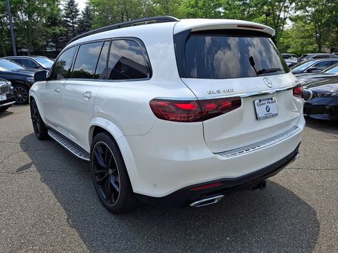 Used 2024 Mercedes-Benz GLS 450 4MATIC image 5