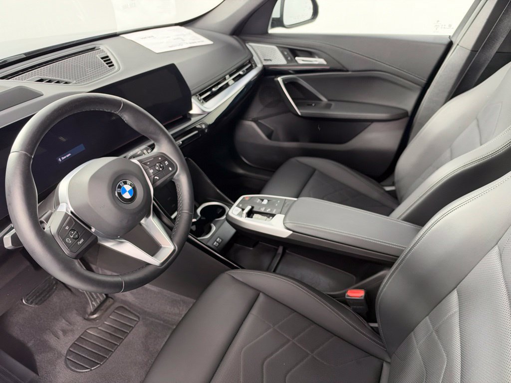 Used 2024 BMW X1 xDrive28i w/ Premium Package AWD/4WD image 10