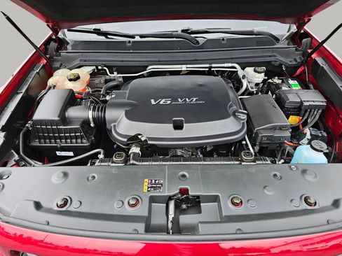 Used 2018 GMC Canyon All Terrain w/ Trailering Package image 19