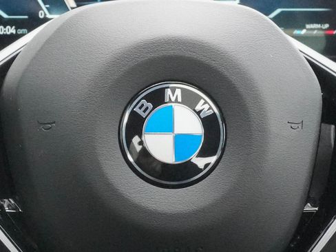 Certified 2025 BMW 530i xDrive w/ Premium Package image 17