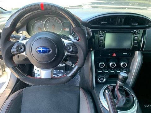 Used 2017 Subaru BRZ Limited w/ Popular Package #2 RWD image 11