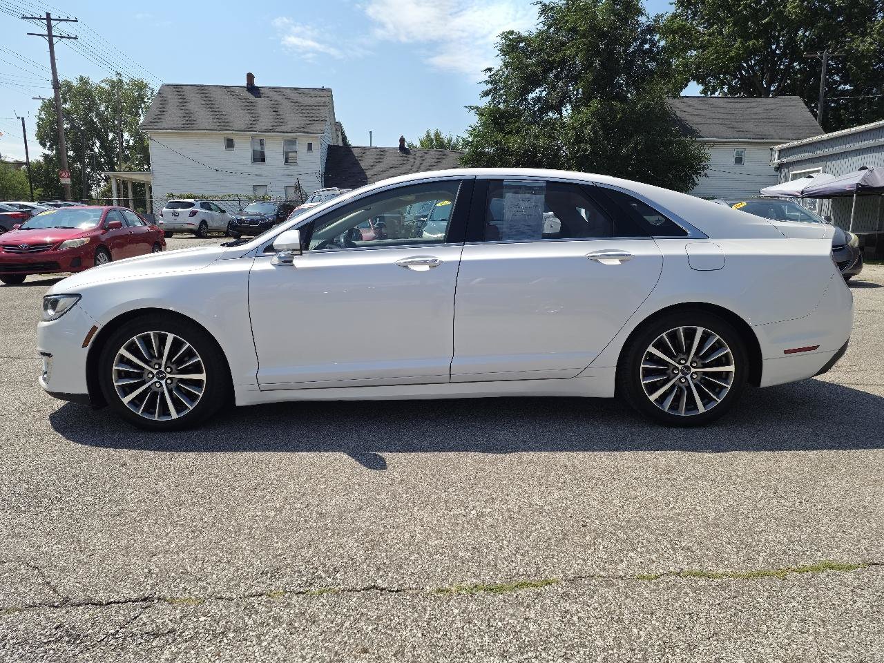 Used 2018 Lincoln MKZ Select w/ Select Plus Package AWD/4WD image 8