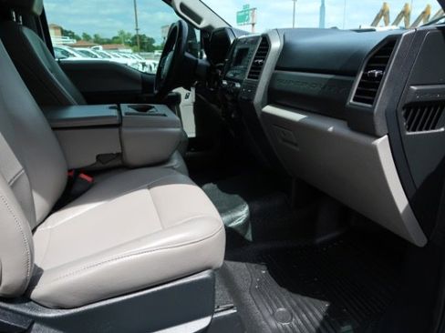 Used 2020 Ford F350 XL w/ Power Equipment Group RWD image 10