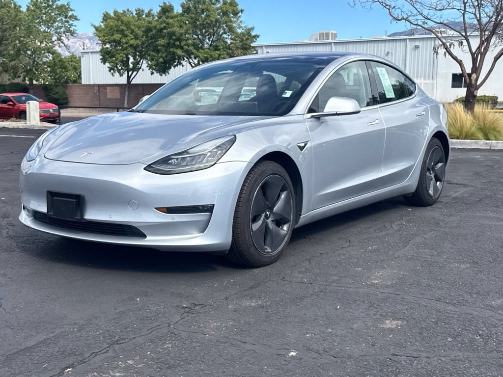 Used 2018 Tesla Model 3 Long Range RWD image 1