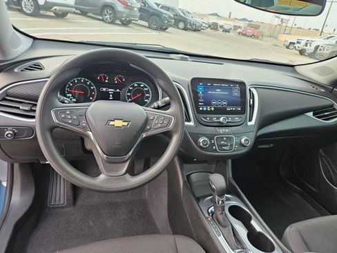 Used 2024 Chevrolet Malibu LS FWD image 16