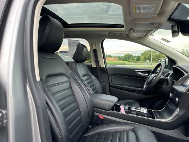 Used 2020 Ford Edge SEL w/ Convenience Package AWD/4WD image 23