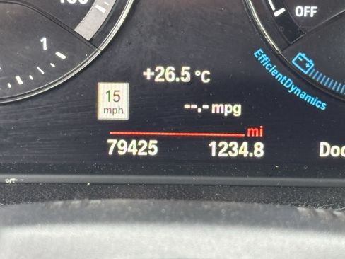 Used 2020 BMW 230i xDrive Convertible AWD/4WD image 22