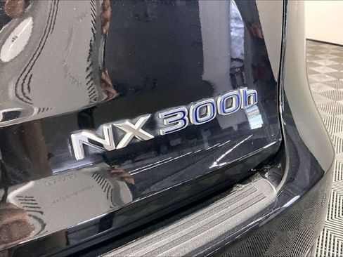 Used 2019 Lexus NX 300h AWD w/ Premium Package image 29