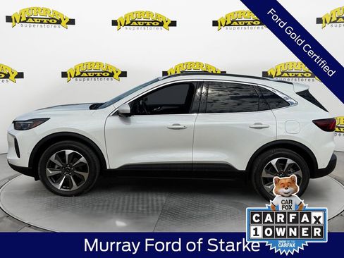 Certified 2024 Ford Escape Platinum w/ Premium Technology Package image 3