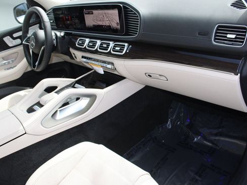 New 2026 Mercedes-Benz GLE 450 4MATIC image 35