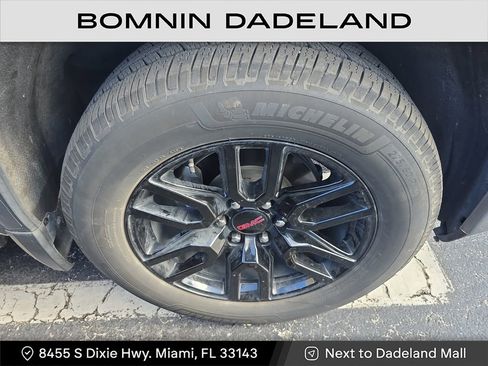 Used 2021 GMC Sierra 1500 Elevation w/ Driver Alert Package I image 5